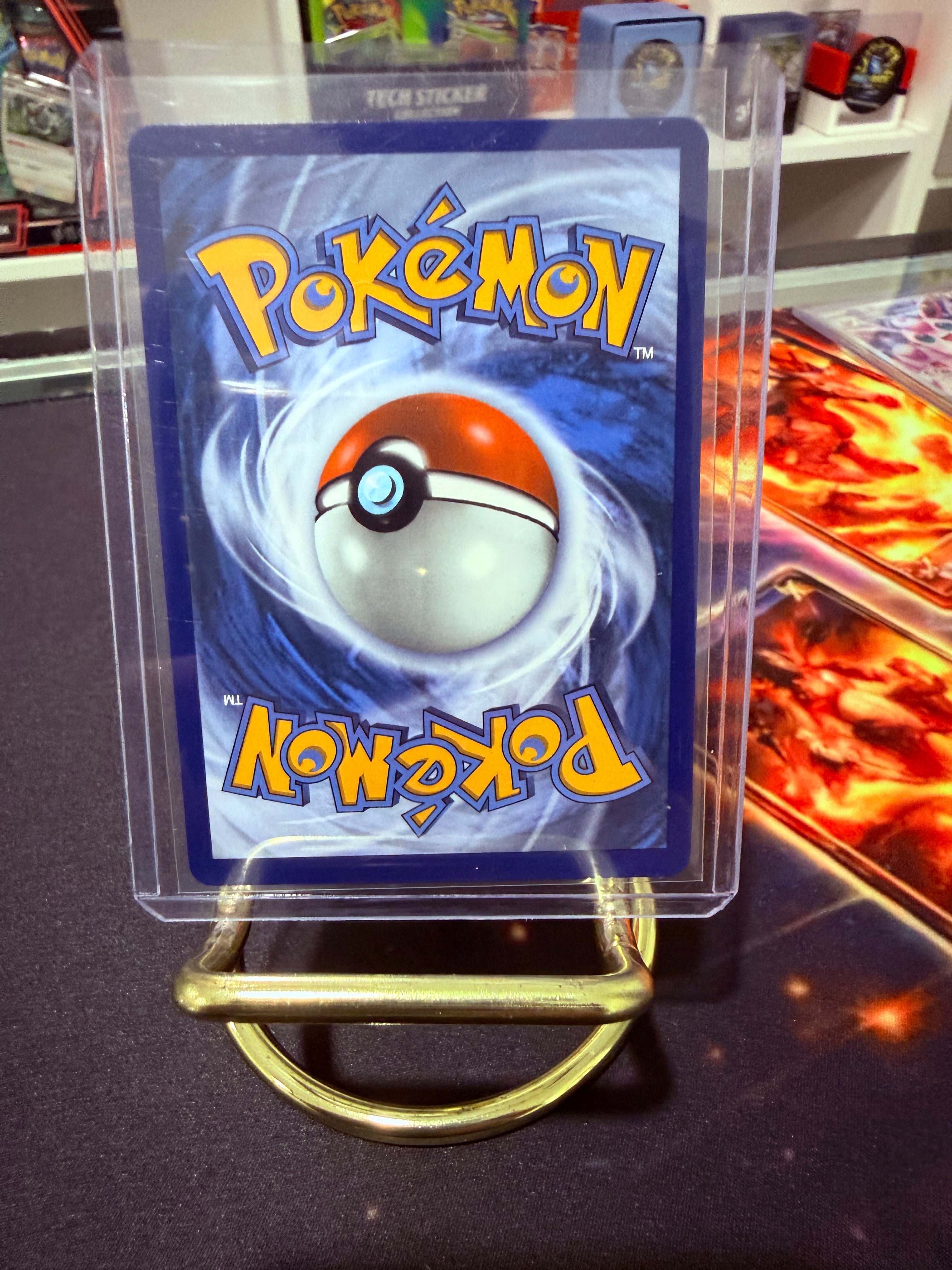 Mega Absol Ex Ultra Rare