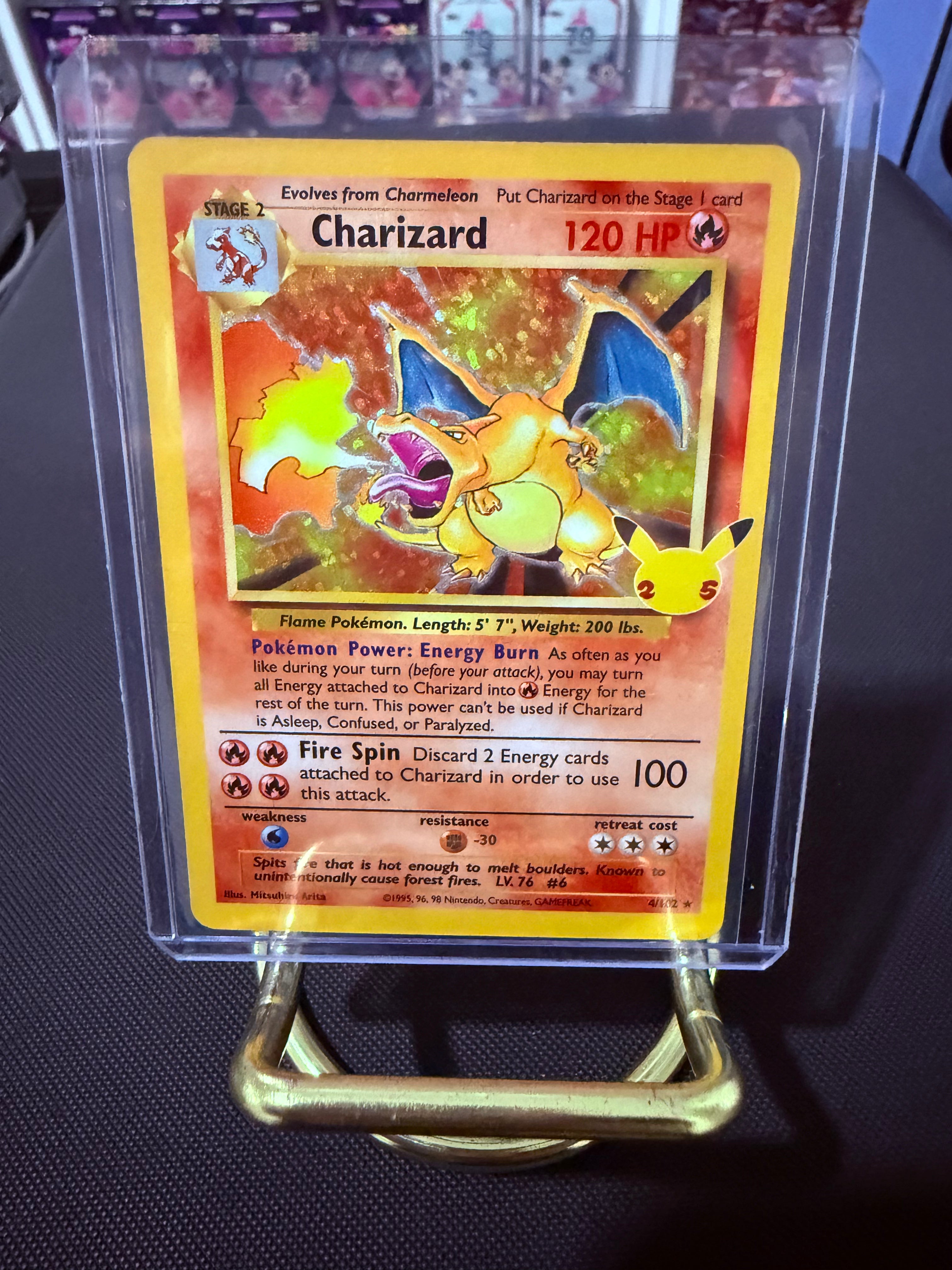 Charizard Holofoil