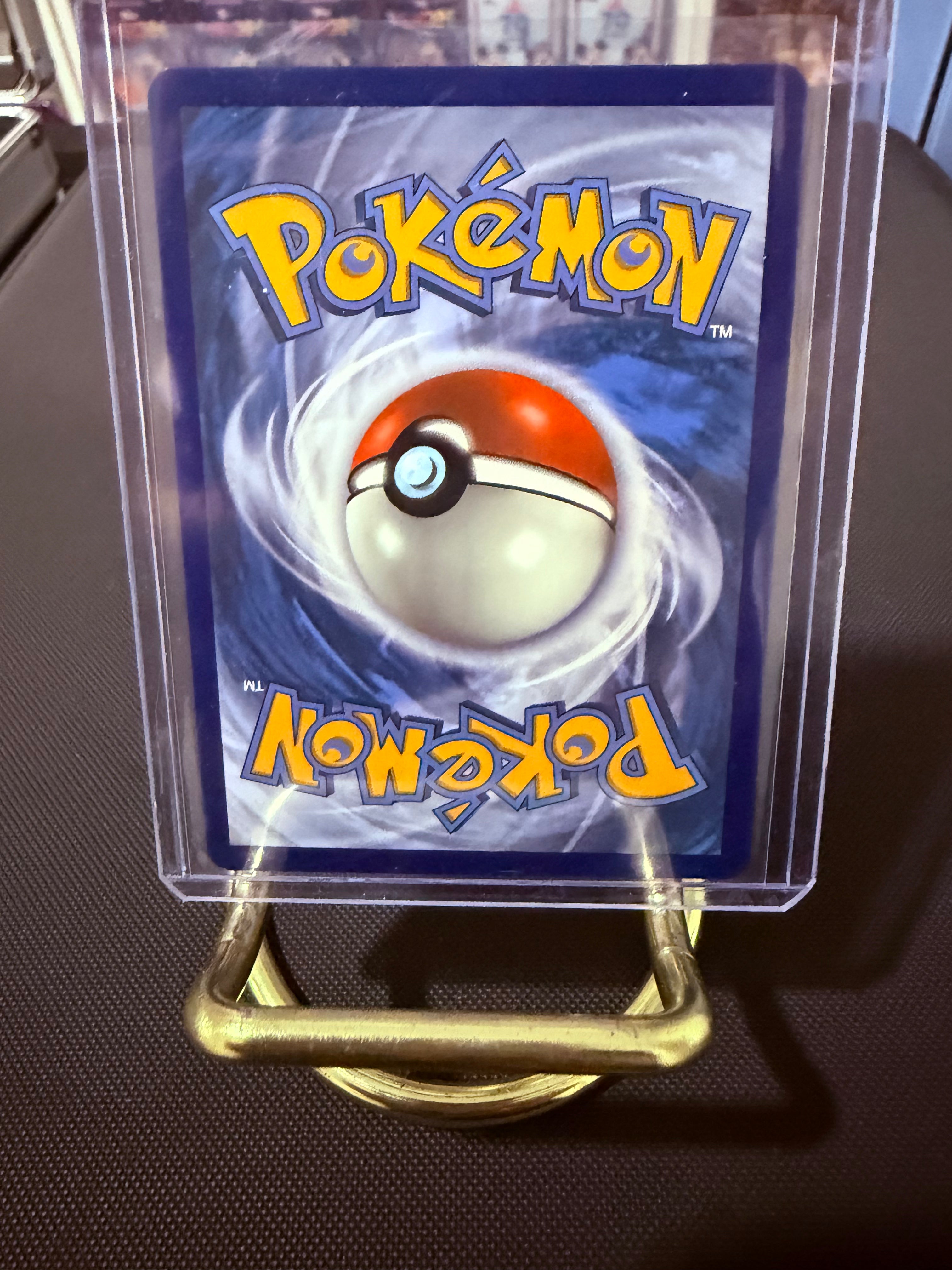 Pikachu & Zekrom Gx Ultra Rare